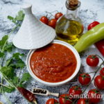 Sos pomidorowo-paprykowy z harissą