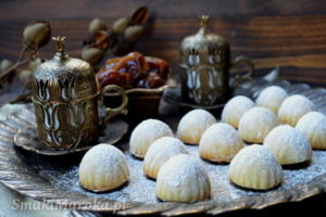 Maamoul - arabskie ciasteczka z daktylami