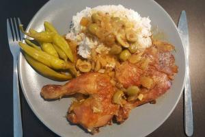 Kurczak z oliwkami po marokańsku w wykonaniu Magdy