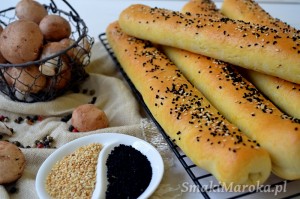 Pierogi szwedzkie z pieczarkami i czarnuszką 